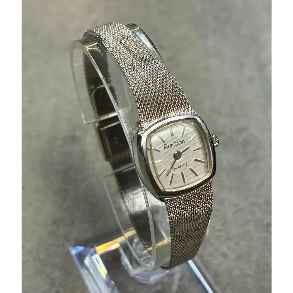 Vintage Armitron Women's Quartz Watch Silver Floral Mesh Band Tonneau Working